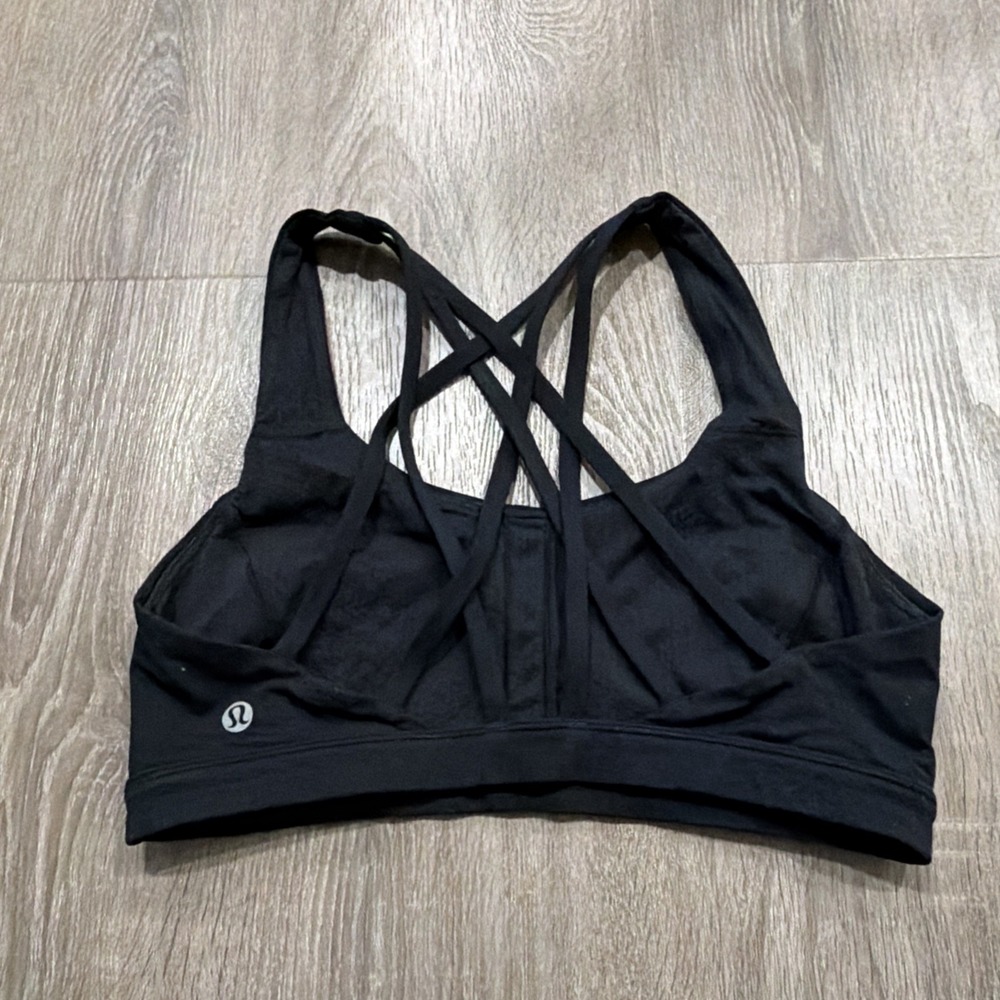 Lululemon Free To Be Sports Bra *Light Support Black Size 6 - Picture 2 of 4